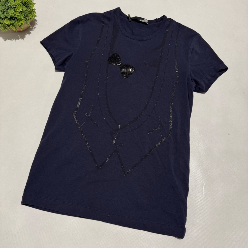 Love Moschino Navy Blue Sequin Glitter Vest Bow Tie Graphic Tee Shirt Sz Medium